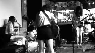 The Coathangers--Follow Me