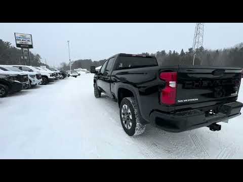 2026 Chevrolet Silverado 2500HD 4WD Crew Cab Standard Box Custom in Black for sale at Boyer Chevrolet Buick GMC Bancroft in Bancroft, ON