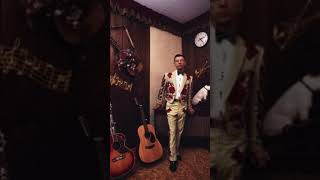 THE SUN HAS GONE DOWN ON OUR LOVE #hanksnow #countrymusic