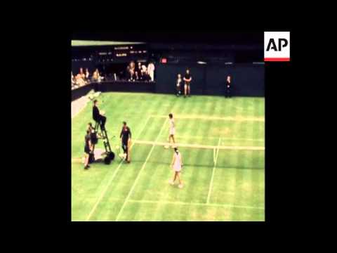 SYND 27-6-72 WIMBLEDON TENNIS 2ND DAY LADIES SINGLES