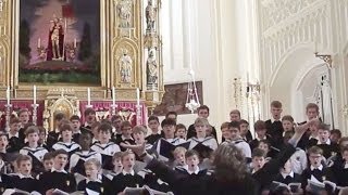 BACH - Wiener Sängerknaben, Tölzer Knabenchor & Augsburger Domsingknaben sing together