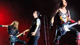 Venom & Phil Anselmo - Die Hard (Live @ Gods Of Metal Festival, Milan, Italy, June 1st 2006).wmv