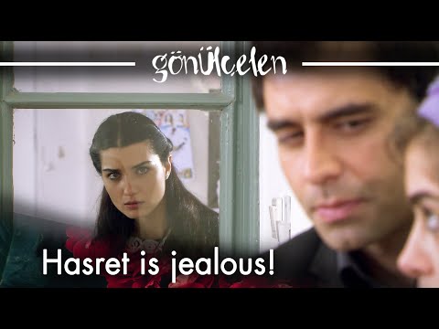 Hasret sees Murat and Nazar - Episode 23 | Becoming a Lady