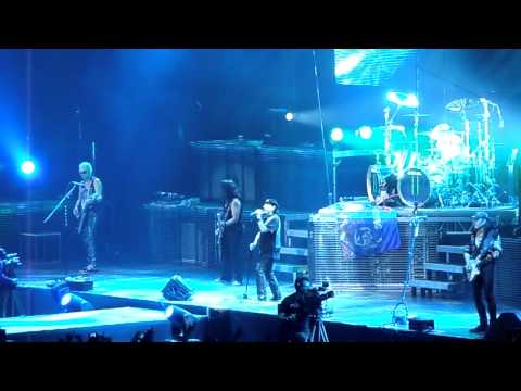 Scorpions - Living for Tomorrow - Moscow, 26.05.2011