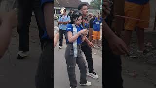 Download lagu apa yang di saku ya kakaku grg #dangdutkoplo #jogetwanita #jogetsantai mp3