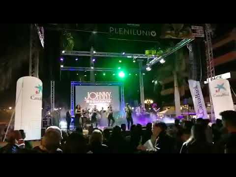 JOHNNY MAQUINARÍA VIVO EN UN ARCHIPIÉLAGO