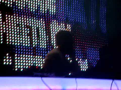 Fedde le Grand @ Yalta club, Sofia - 26.02.11 - Fragma - Toca's Miracle (Inpetto 2008 Dub Remix)