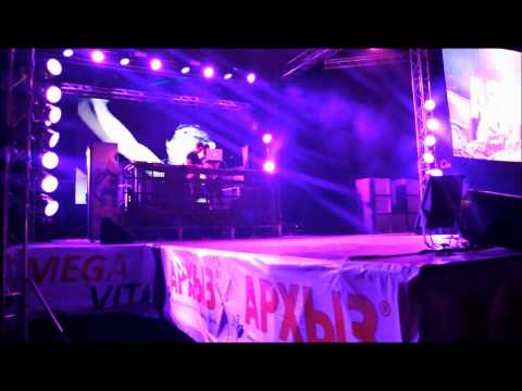 Victoria Ray [Azov Fest 2013] - "Jusa feat.V.Ray - Feel the Beat" (live set)