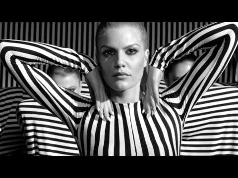 Theodora feat  Pacha Man   Cu tine pe mine Official Video