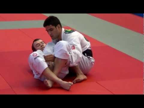 Gabriel Rainho (GFTeam) vs Oliver Geddes (Roger Gracie Academy) IBJJF London Open 2012 (Part 1)