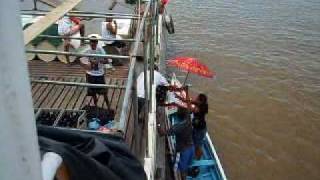 preview picture of video 'Transporte Fluvial. Segurança da navegação. Rio Muaná. Ilha do Marajó. ANTAQ. CPAOR.'