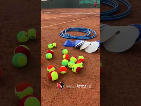 🎾 Entrega de elementos deportivos para la Escuela de Tenis del Club Newell’s Old Boys