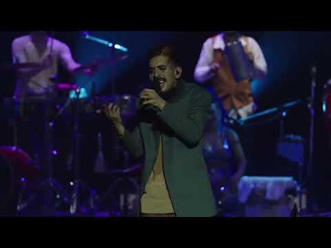 Pedazo de papel - la delio Valdez en vivo