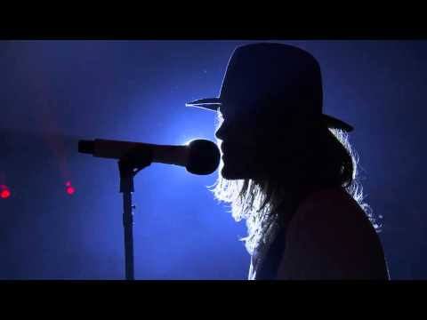 30 Seconds to Mars - Hurricane - iTunes Festival 2013 Live