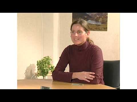 IELTS Speaking test sample - Part 3 (Monika, Band 8)