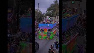 Mardi Gras from Downtown Houma Louisiana today #mardigrasparade #mardigras #houmala #Louisiana