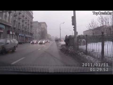 Kompilacja wypadków na drodze (luty 2013)