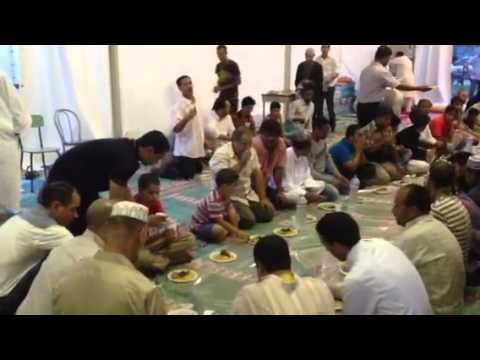 La rottura del digiuno del ramadan