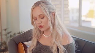 Madilyn Bailey - Half In Love and Almost Happy (Acoustic Version)
