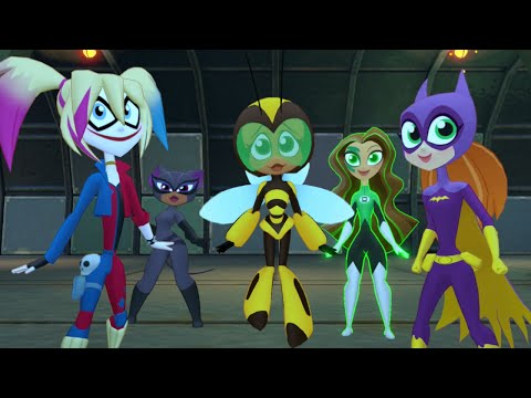 DC Super Hero Girls: Teen Power - Supers & Villains Team Up Against The Terror Toys (Switch)