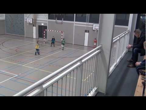 KNVB Kerstzaalvoetbal: Franeker D2 - Zeerobben D2