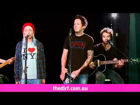 Simple Plan - Jet Lag (feat. Jenna McDougall) [Acoustic]