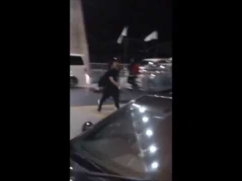 【160113 fancam】CUBE's MANAGER xD