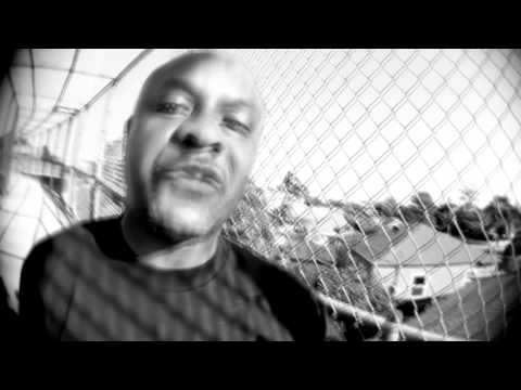B-Tip - Get Ta Kissin (Music Video)