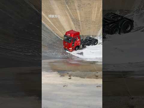 Insane Semi-Truck Stunt! You Won't Believe This! 🚚💨 #shorts #shortsfeed