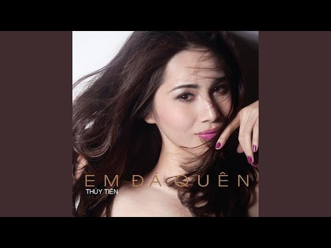 Thể hiện bởi Thủy Tiên