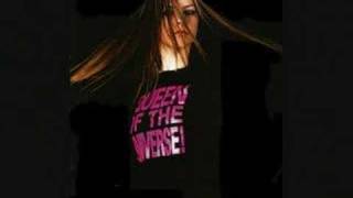 Avril Lavigne Singing "You Were Mine"