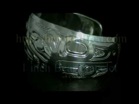 download lagu mp3 mp4 Grizzly Bear Bracelet, download lagu Grizzly Bear Bracelet gratis, unduh video klip Grizzly Bear Bracelet