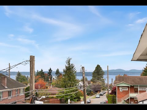 Mid-Century Modern West Seattle Apartment - Video 5 of 5