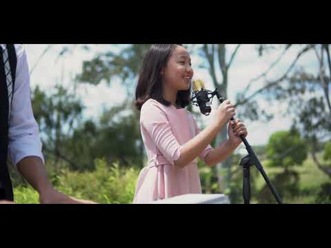 Sawmtei Hualngo - One Big Family (Cover)