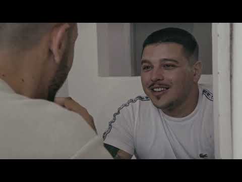 GuettoRoots Ft. Puto Wii- Liberdade (Oficial Video)