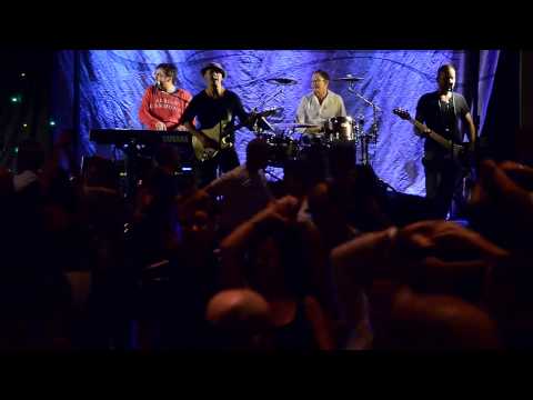 2012-10-19 Shake - Oh so tight