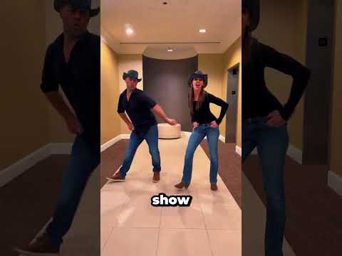 He Bought the Biggest Valentine’s Bouquet Ever… The Bridge Didn’t Care 😱🌹