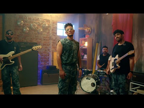 Vaes - Buenas y Malas (Oficial)