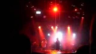 The Twang 'Loosely Dancing' (Live)