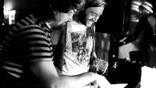 Walls - Gaberdine (Gerd Janson & Prins Thomas Remix)