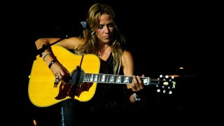 Sheryl Crow - Sweet Child O&#39; Mine - Lyrics