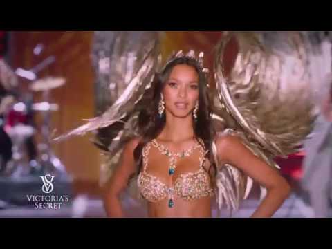 download lagu mp3 mp4 Fantasy Bra 2017, download lagu Fantasy Bra 2017 gratis, unduh video klip Fantasy Bra 2017