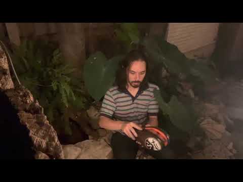 “Hu Li Nocturne” on Chinese Hulusi Gourd Flute