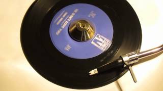 JIMMY HUDSON & The Carnations  - HE DON'T LOVE YOU ( ACT IV 200 )