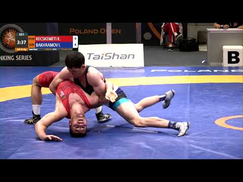 1/2 GR - 63 kg: K. KECSKEMETI (HUN) v. I. BAKHRAMOV (UZB)