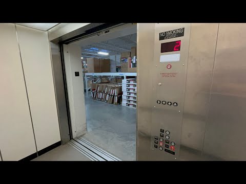 “Fancy” Alliance Hydraulic Elevator @ Menards Taylor Michigan