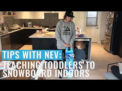 Cноуборд Teaching Toddlers To Snowboard Indoors