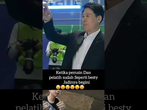 ketika pemain dan pelatih sudah besty joged tipis-tipispun jadi
