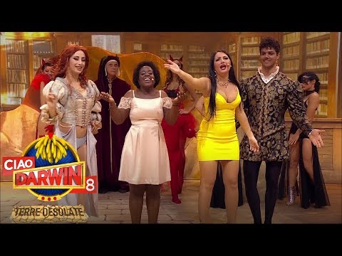 Hello Darwin 8 - Juliet and Messaline Strolling Through Time: The Betrothed