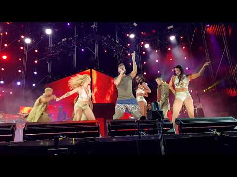 Ricky Martin Concierto live en Cádiz - FIEBRE 31.8.18 (primera fila/front row) HD